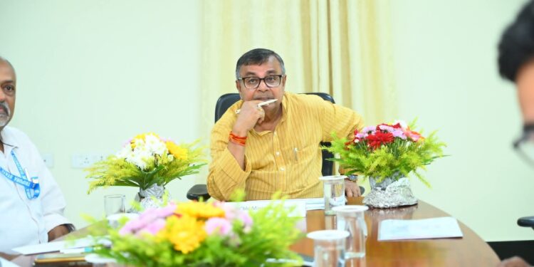Nath: Govt committed to uninterrupted power this Durga Puja