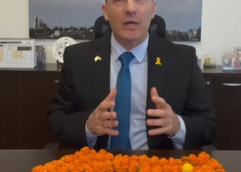 Israel Envoy Extends Diwali Greetings, Hails Reunion of Freed Hostages
