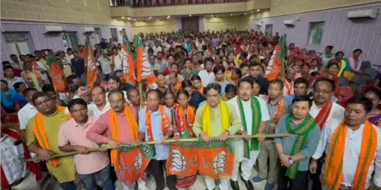 339 voters join BJP in Mandai; welcomed by CM Saha, Rajib