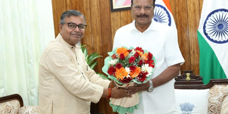 Power and Agriculture Minister Ratan Lal Nath Calls on Governor Indra Sena Reddy Nallu