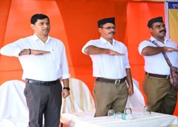 RSS marks 100 years on Vijaya Dashami; minister hails its role