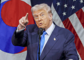 Trump Says Shutdown Hurt GOP in Polls, Seeks End to Filibuster