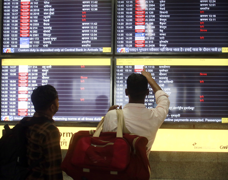 Technical Glitch in ATC System Disrupts Over 400 Flights at Delhi Airport