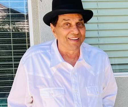 Dharmendra Passes Away at 89: End of an Era in Indian Cinema