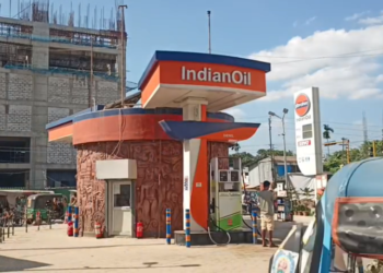 West Tripura Administration Shuts Down Unsafe Petrol Pump in Old Motor Stand Area