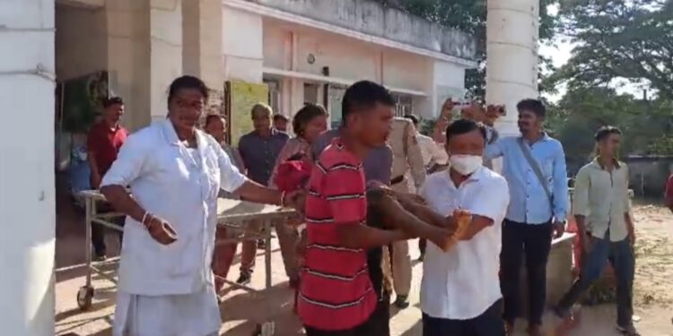 Two kids dead, one critical in Kalyanpur sand collapse