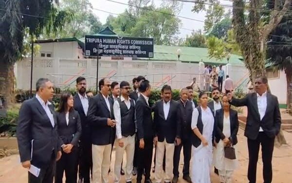 Tripura Congress protests to THRC on human rights issues