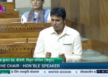Biplab Kumar Deb Urges Full Central Funding for Tribal Scholarships in Northeast