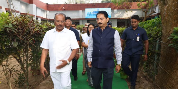 Governor Indra Sena Reddy Visits Juvenile Home, Detention Centre