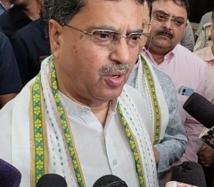 Centre Monitoring Bangladesh Situation, Borders Secure: Tripura CM