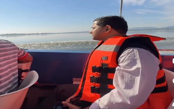 Minister Sudhangshu Das Hails Dumboor Lake Cage Culture Milestone