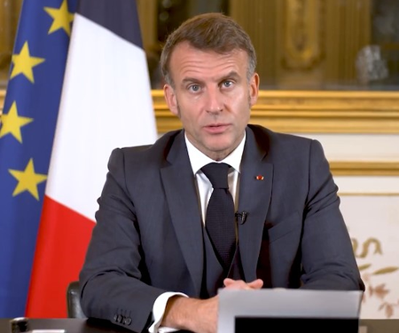 Davos Leaders Urge Middle Powers to Unite Amid Trump’s Greenland, Canada Remarks