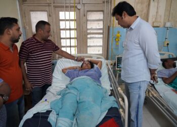 Biplab Kumar Deb extends support to injured Tripura professor