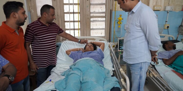 Biplab Kumar Deb extends support to injured Tripura professor