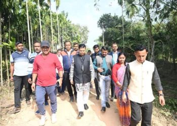 Repair Work on Manu River Embankment Begins After Decades, Bringing Relief to Haor Farmers