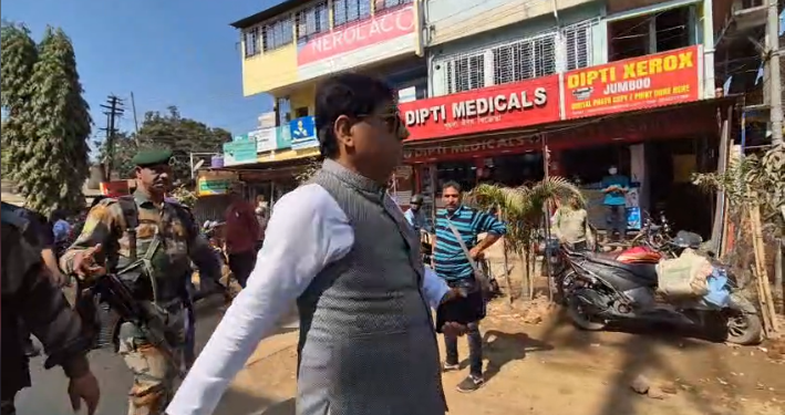 Agartala MC evicts illegal encroachments at Lake Chowmuhni Market