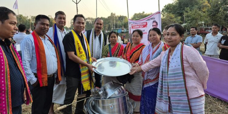 CEM Purna Chandra Jamatia Gives Catering Sets to 201 in Killa Bagma