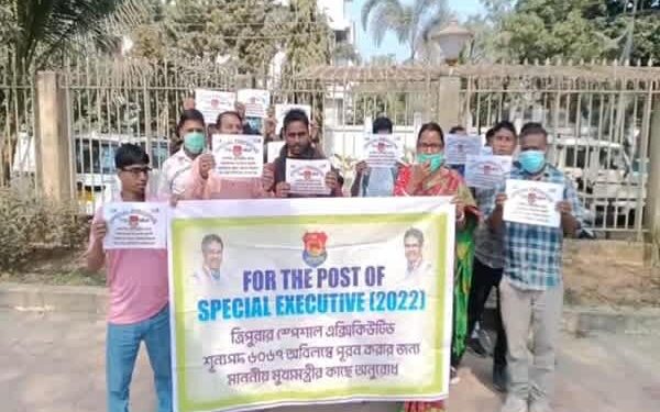 Tripura Police Recruitment Delay Sparks Protest Outside CM’s Residence