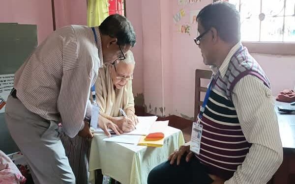 ‘Vote from Home’ Facility Begins for Elderly, PwD Voters in Dharmanagar By-Poll