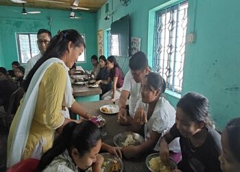 Bikash Debbarma Visits Gandatwisa Hostels, Encourages Students