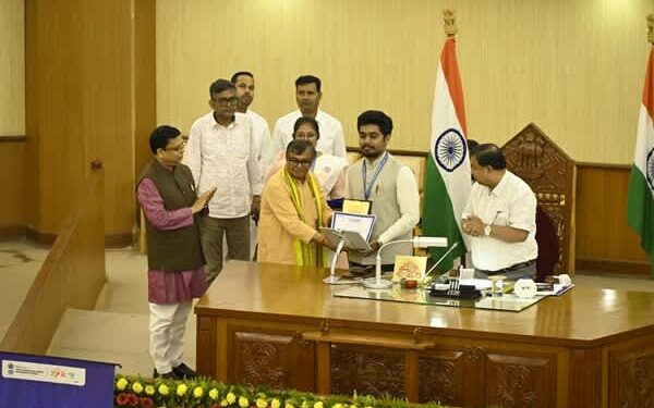 Youth Participation Essential to Strengthen Democracy: Ratan Lal Nath