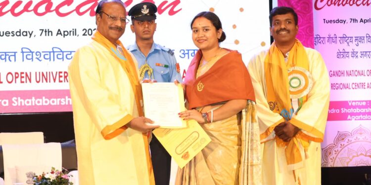 Governor Indra Sena Reddy Nallu Attends IGNOU’s 39th Convocation in Agartala