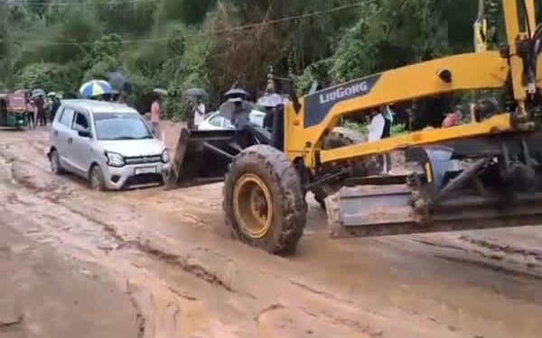 Rain cripples Agartala–Khowai highway, traffic hit