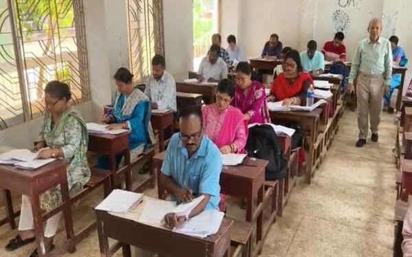 TBSE Starts Madhyamik, HS Script Evaluation