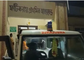 Radhanagar wall collapse kills 5-year-old, brother critical