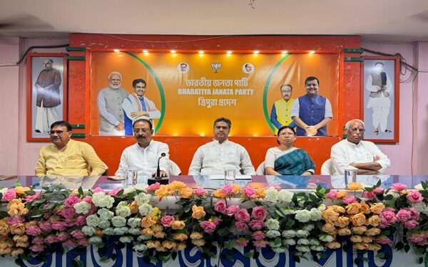 CM Saha reviews BJP strategy after TTAADC polls