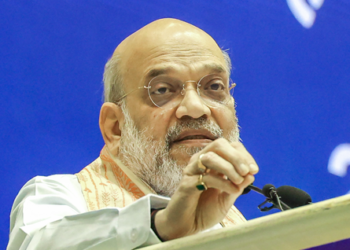 Amit Shah forms 5-member panel on illegal infiltration (