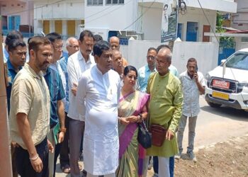 Dipak Majumder Inspects Ward 23 Civic Works