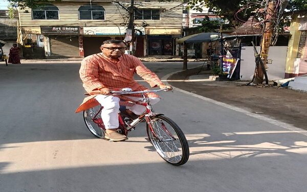 Tripura Minister Cycles to Work to Save Fuel