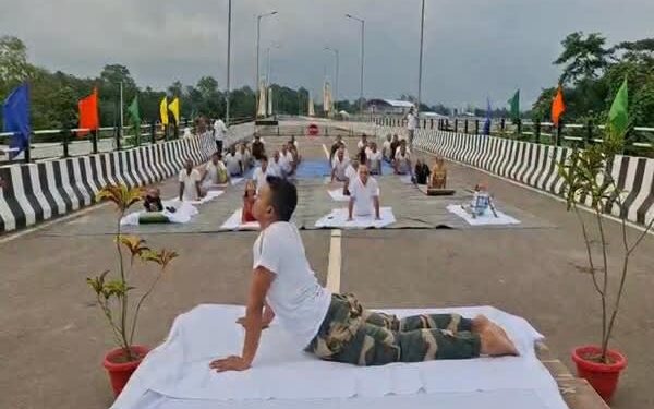 BSF Marks Yoga Day on Indo-Bangla Maitri Bridge