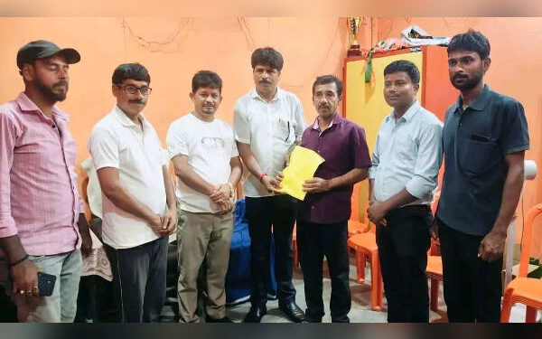 Kalyanpur committee gives Rs 50,000 aid to ailing girl
