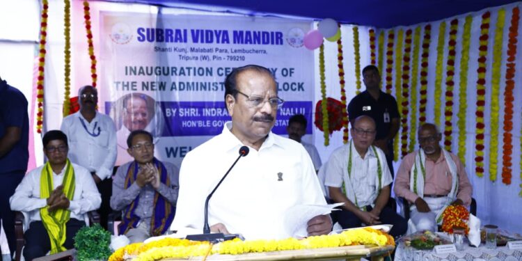 Governor inaugurates new school building