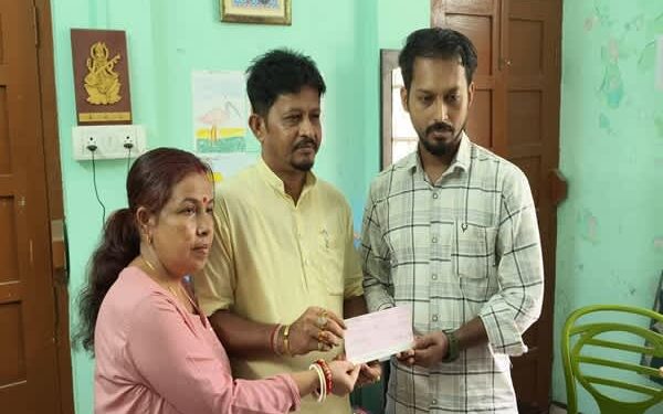 MLA Donates ₹1 Lakh for SMA Toddler