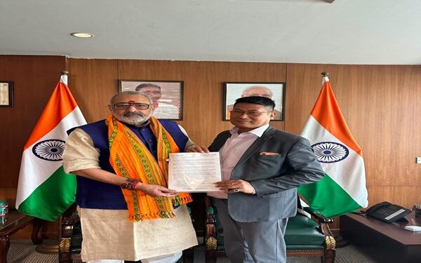 Tripura Seeks Centre’s Backing for Textile Growth