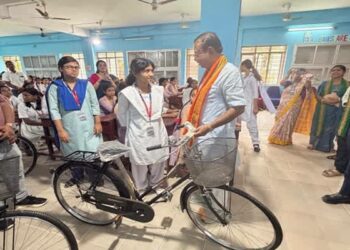 Bhattacharjee Distributes Bicycles to Schoolgirls