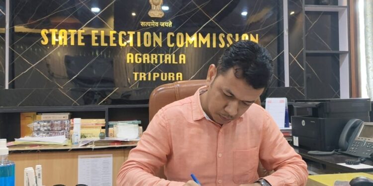 10,936 Candidates File Nominations for Tripura VC Polls